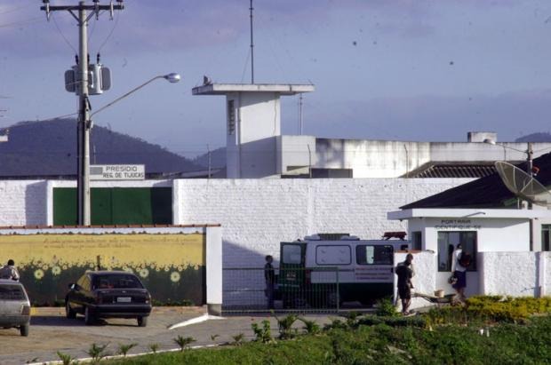 Presídio é interditado por superlotação; presos serão transferidos