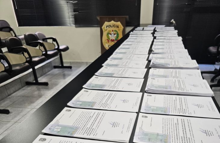 Polícia investiga mais de 120 casos de fraudes em validação de CNHs