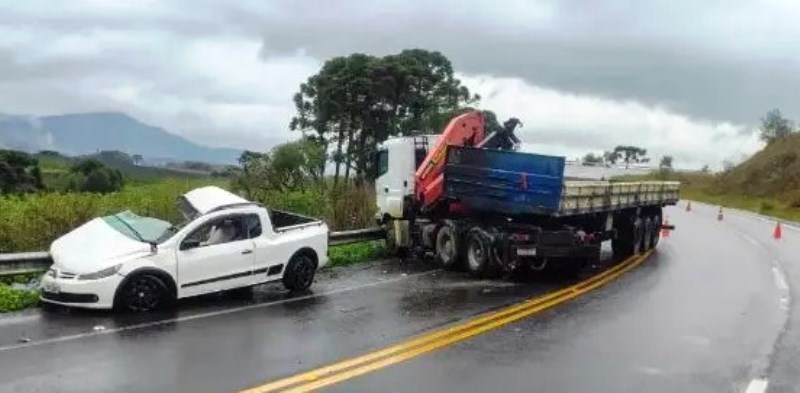 Casal morre em acidente com caminhão na Serra catarinense