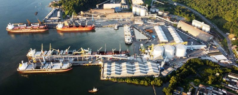 Navio do Irã sancionado por Trump atraca em Santa Catarina