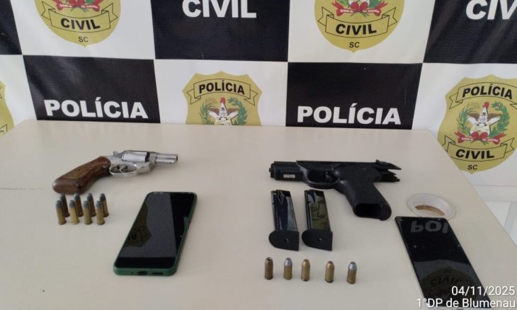 Empresário investigado por venda ilegal de remédios é preso com pistola