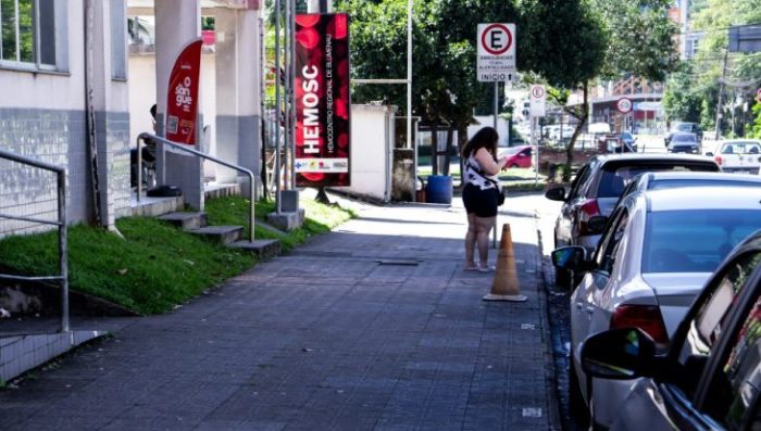 Doadores de sangue do Hemosc terão estacionamento gratuito na Área Azul