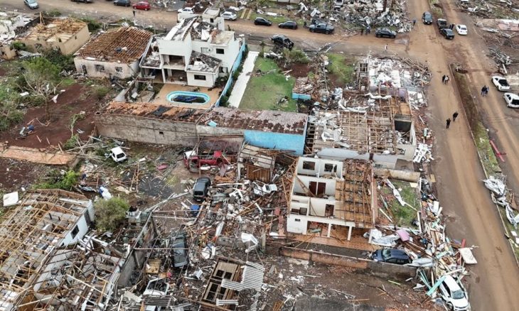 Blumenau arrecada doações para ajudar vítimas do tornado