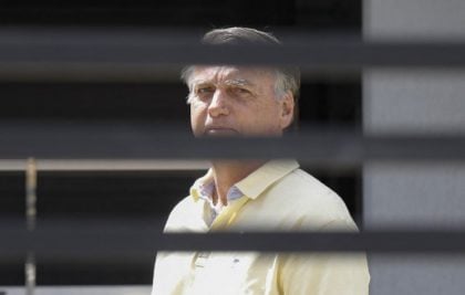 Ex-presidente Jair Bolsonaro é preso preventivamente pela PF