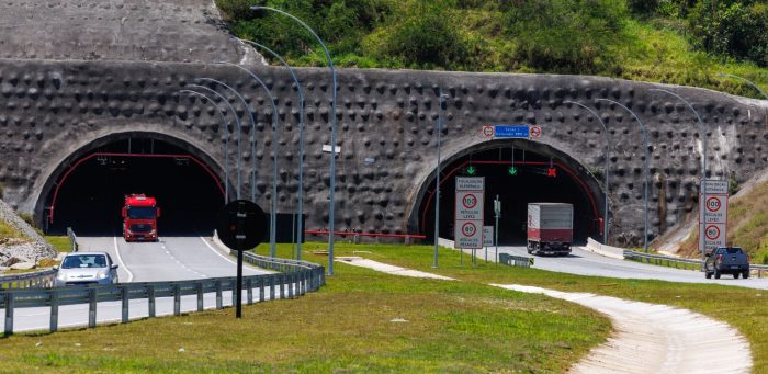 Contorno de Florianópolis terá bloqueio temporário para manutenção noturna nos túneis