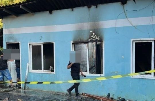 Polícia prende homem que ateou fogo na casa do próprio irmão