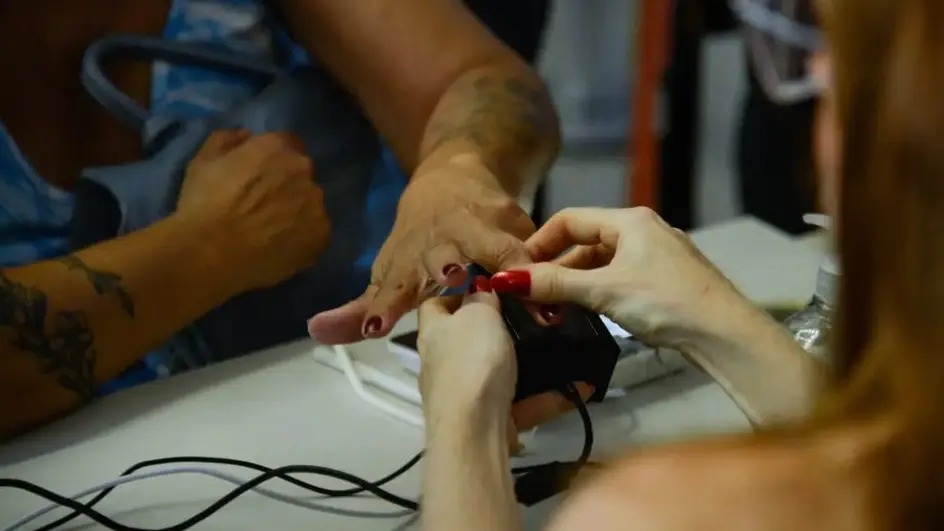 Biometria no INSS começa em novembro e muda rotina dos beneficiários