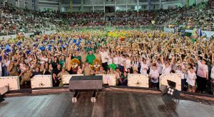 Fotos: veja como foi a formatura de mais de 2 mil alunos do Proerd em Brusque
