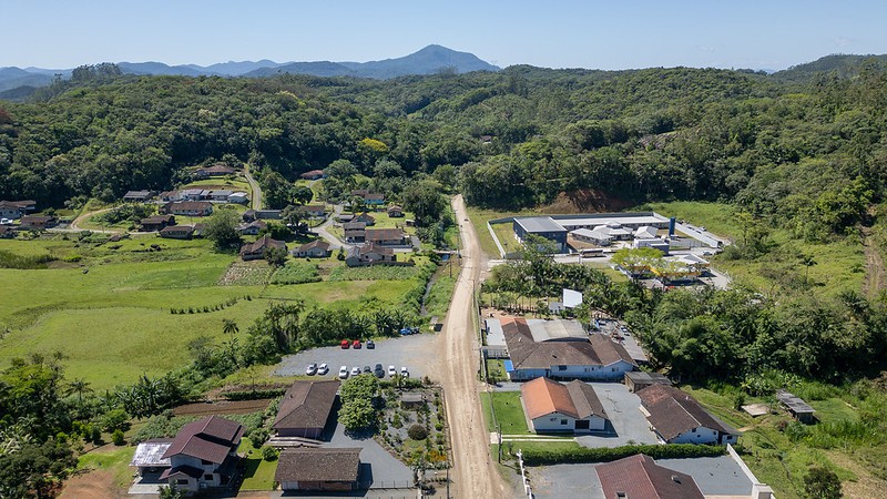 Localizada na Vila Itoupava, maior rua de Blumenau será pavimentada
