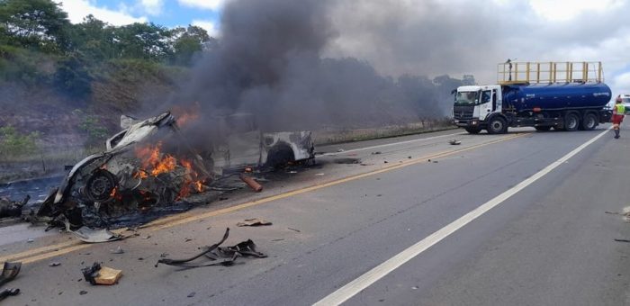 Acidente na BR-101 tem 10 mortos