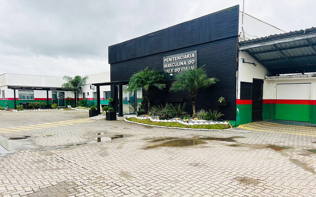 Detento é morto a facadas dentro do Complexo Penitenciário da Canhanduba