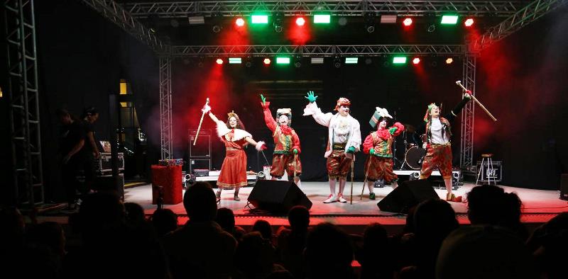 Florianópolis tem Natal Mágico na Praça XV nesta terça