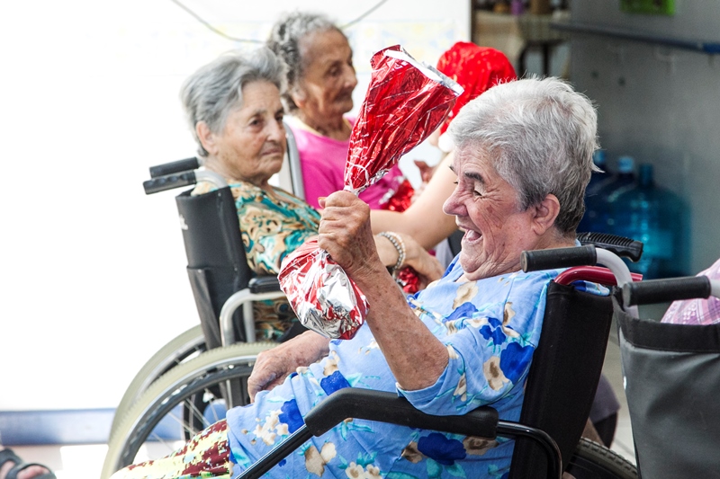 Estudo busca mapear pessoas com 100 anos ou mais que morem em Florianópolis