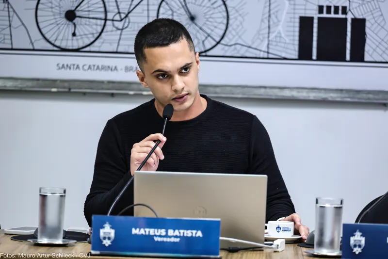 Vereador Mateus Batista é condenado por difamar ex-parlamentar
