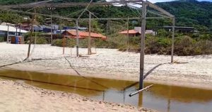 Após vandalismo, Garopaba cancela o Réveillon da Gamboa
