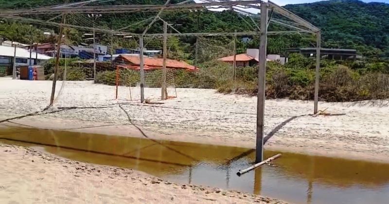 Após vandalismo, Garopaba cancela o Réveillon da Gamboa