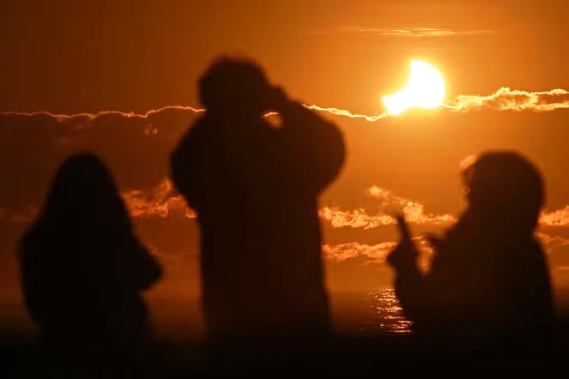Dia vai virar noite: eclipse solar terá 6 minutos de escuridão