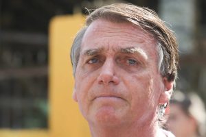Ministro Gilmar Mendes nega prisão domiciliar a Bolsonaro
