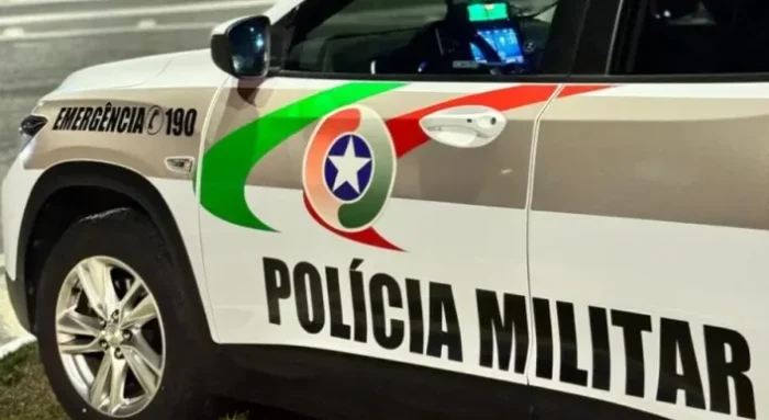 Pai é preso por agredir bebê de 2 meses em Itajaí