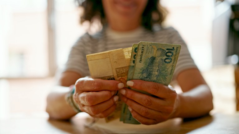 Beneficiários do INSS terão reajuste de 3,9% na remuneração