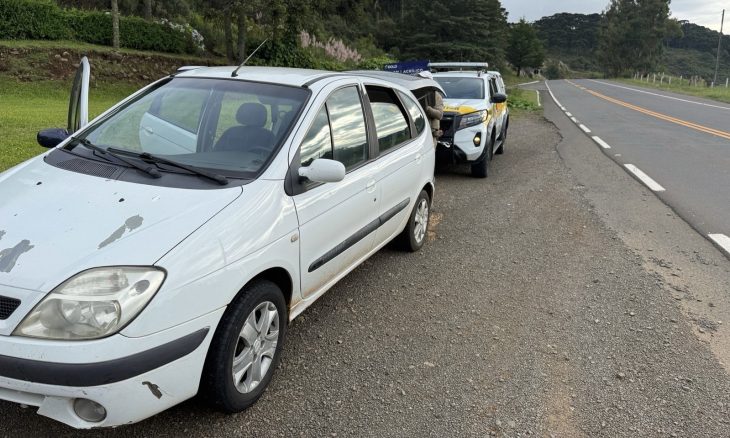 Vídeo: condutor quase causa batida durante ultrapassagem proibida