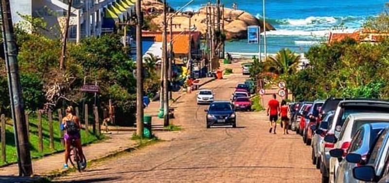 Homem morre eletrocutado ao ir para a praia em Florianópolis