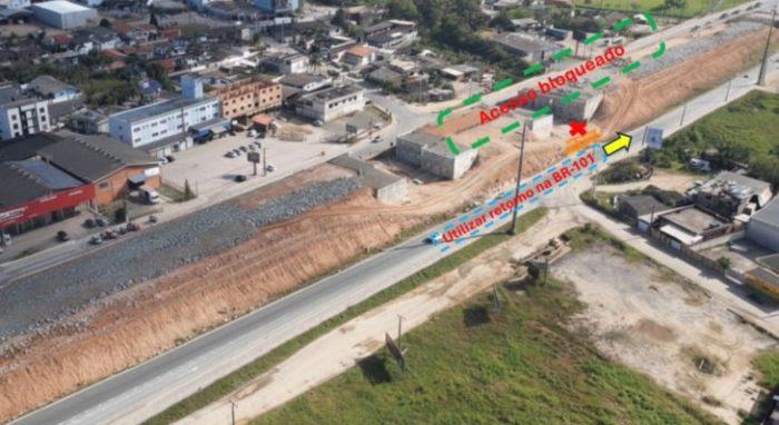 Trechos da BR-470 terão interdição nesta segunda-feira