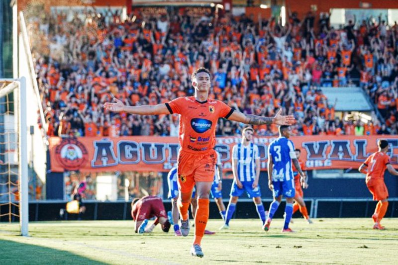 Com chuva de gols, rodada final define rivais no mata-mata do catarinense