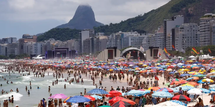 Brasil atinge recorde de turistas estrangeiros em 2025