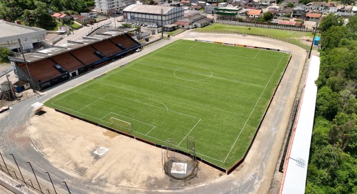 Estádio Alfredo João Krieck será entregue à comunidade nesta terça