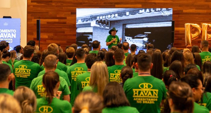 14º salário: colaboradores da Havan dividirão R$ 90 milhões em PPR