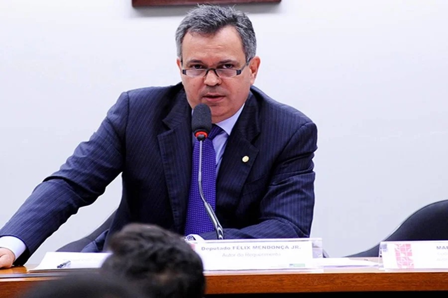 CPI das emendas esquenta após denúncias de obras fantasmas