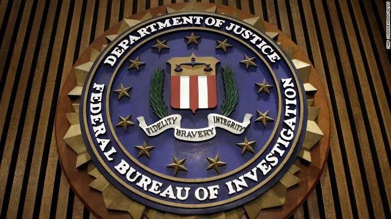 FBI faz buscas na casa de repórter do Washington Post nos EUA