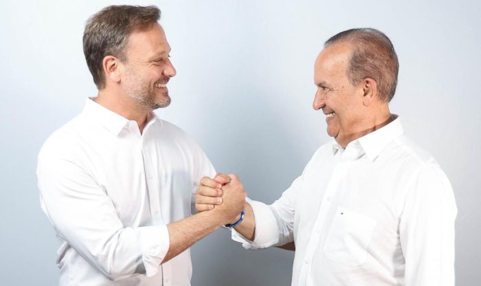 Jorginho Mello escolhe Adriano Silva como pré-candidato a vice
