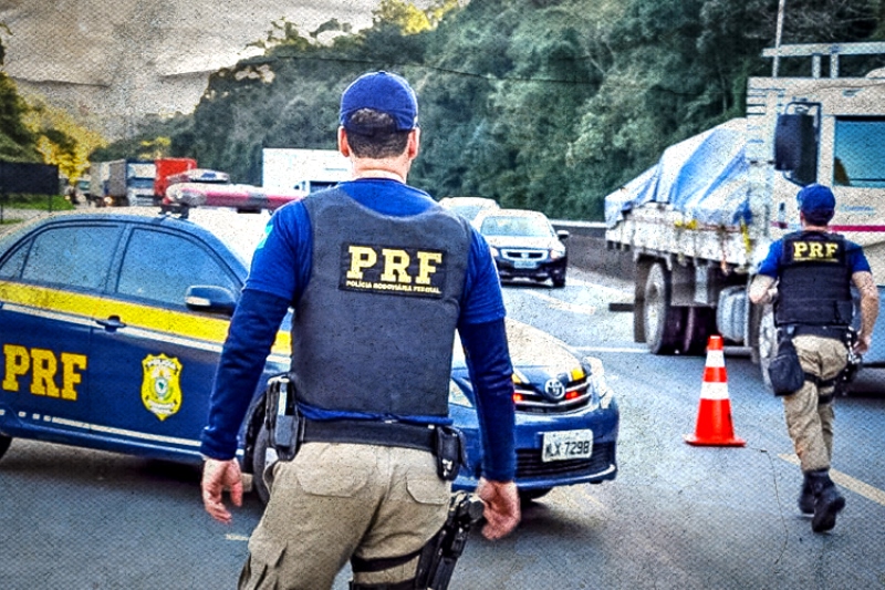 Moraes arquiva investigação das blitzes da PRF nas eleições de 2022