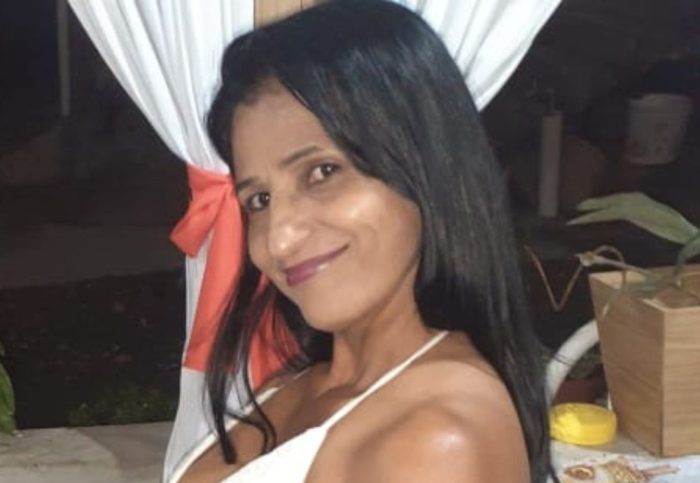Colega ouve barulho e encontra zeladora de 52 anos morta