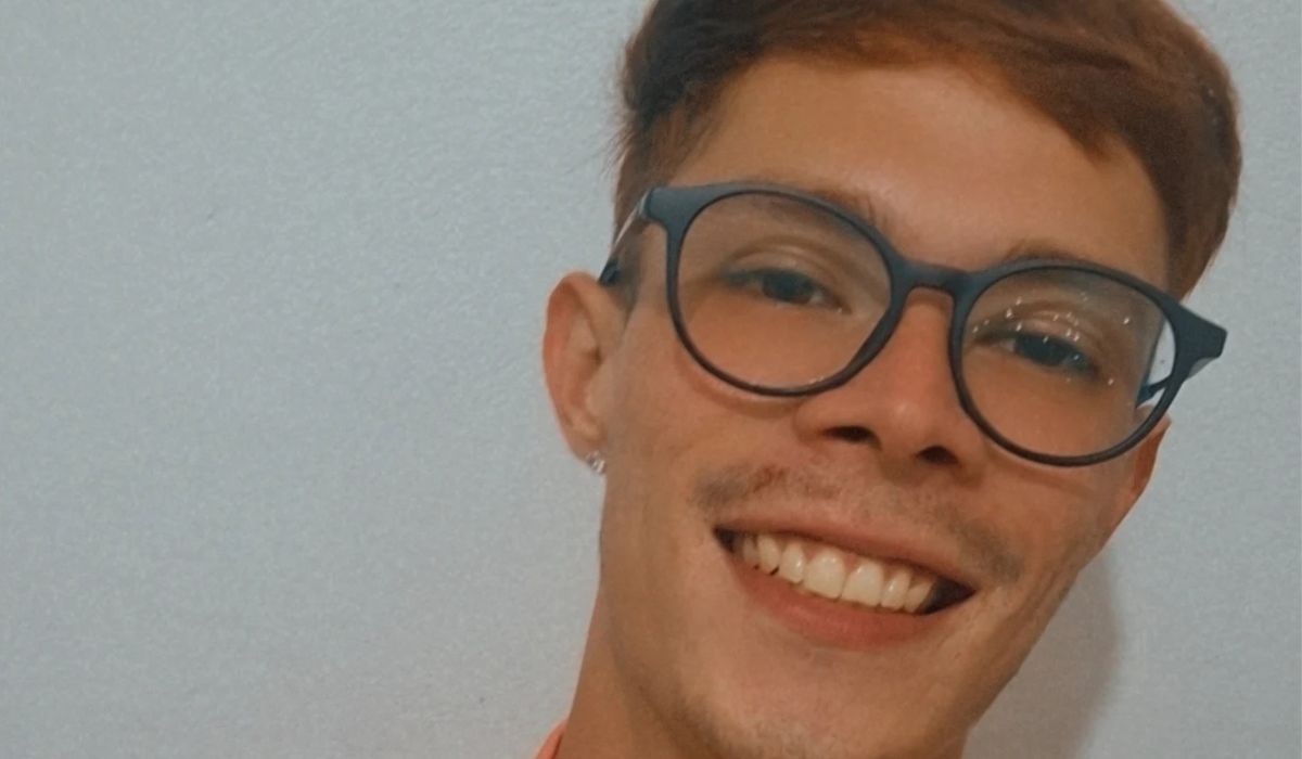 Corpo de jovem é encontrado dentro de casa e Polícia investiga crime