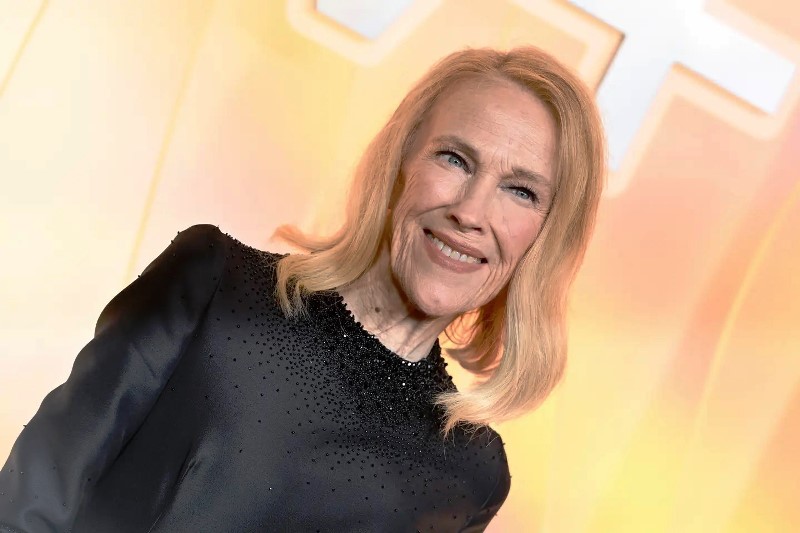 Atriz que fez a mãe em Esqueceram de Mim morre aos 71 anos