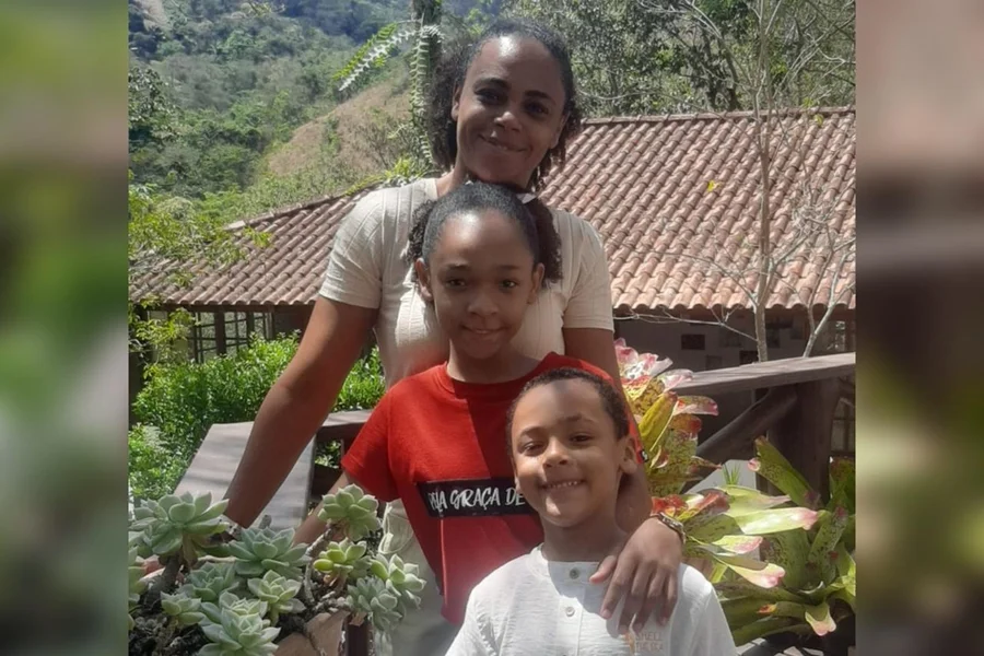 Irmãos recebem diagnóstico de atrofia muscular espinhal e família busca tratamento