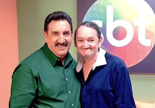 Marquito, humorista do Programa do Ratinho, sofre acidente e está em coma induzido