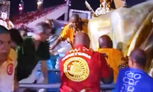 Homem tem perna dilacerada por carro alegórico no desfile do RJ