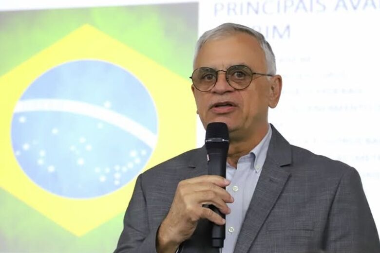 “Nunca gostei de política”: prefeito do Norte de SC confirma saída do MDB