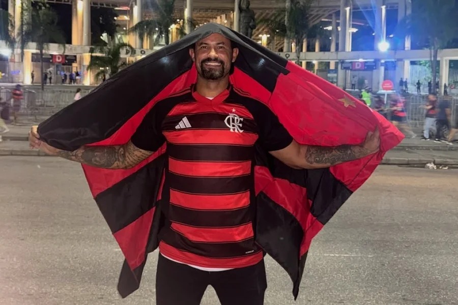 Goleiro Bruno perde liberdade condicional após ir a jogo do Flamengo