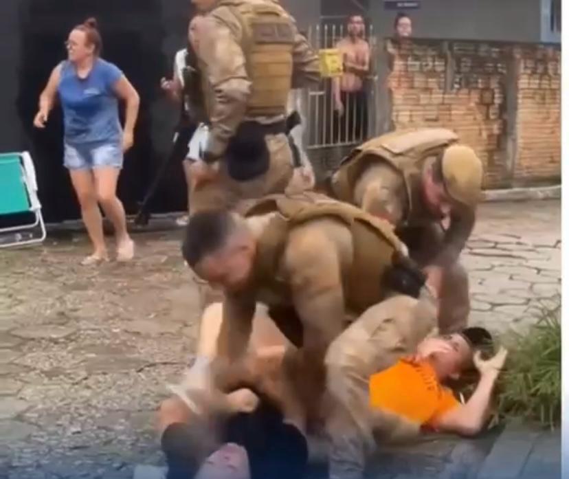 VÍDEO: Ação da PM em festa de barbearia gera polêmica após agressão a mulher