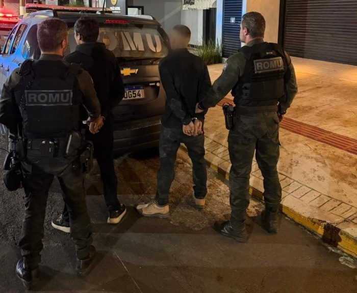 Guarda Municipal flagra arrombamento e prende dois homens em Balneário Camboriú