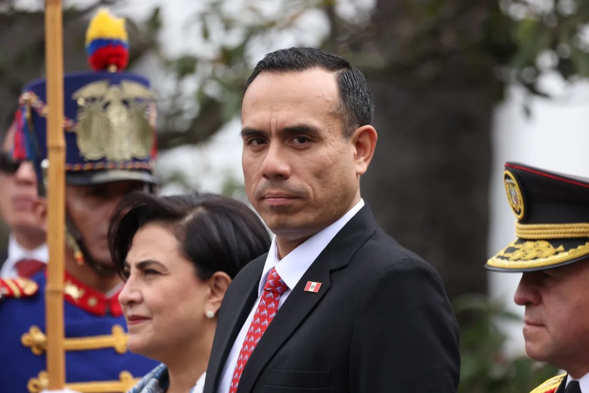 Peru destitui presidente José Jerí após votação no Congresso