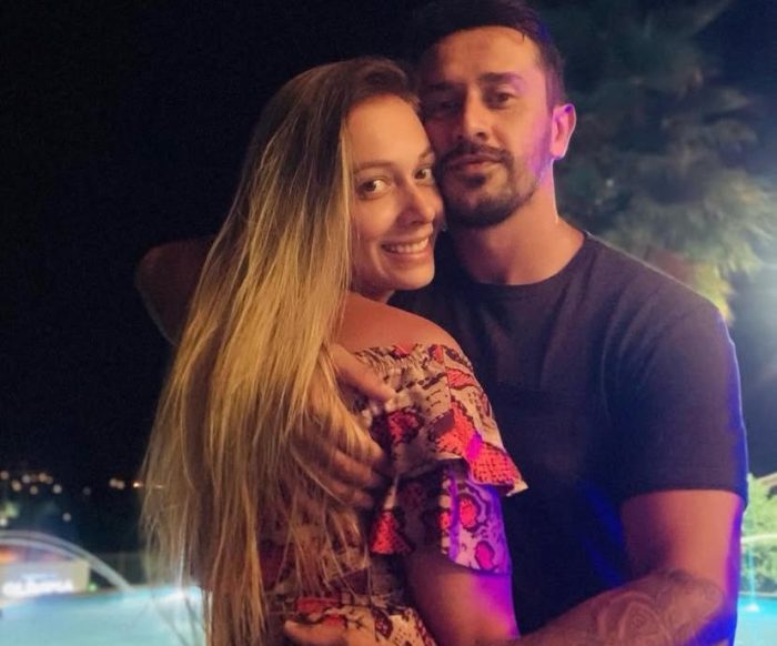 Farmacêutica baleada pelo ex não resiste; namorado foi morto