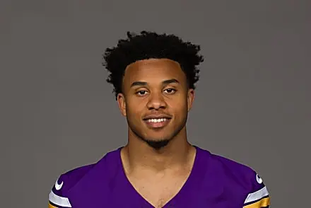 Ex-astro da NFL é encontrado morto aos 25 anos