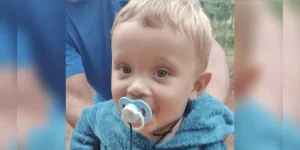 Menino de 4 anos morre ao cair de trator no Paraná