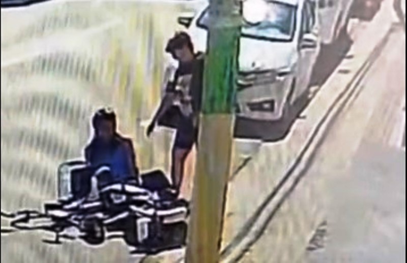 Ciclista atropelada em calçada terá que pagar conserto do carro